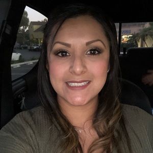 Meet your Posher, Andrea